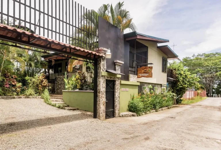 7-Bed House in Costa Rica, Quepos