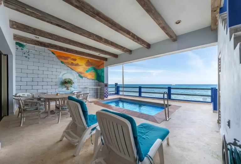 6-Bed House in Mexico, Isla Mujeres
