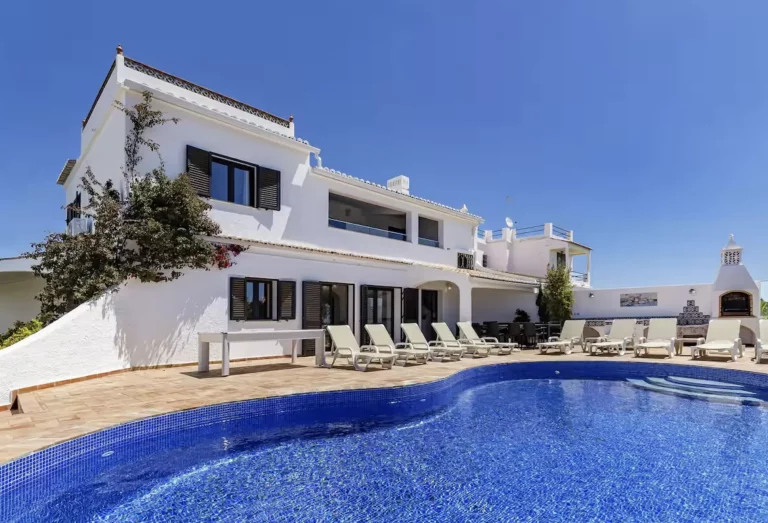 6-Bed Villa in Portugal, Albufeira